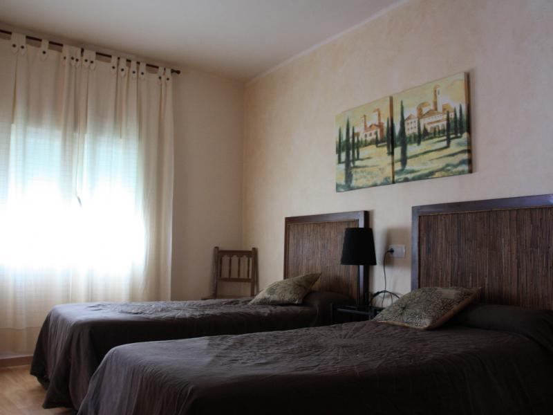 Hostal Rte. Elena Fuentes de Ebro Szoba fotó